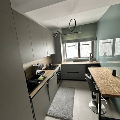 Alquiler de un elegante apartamento de 2 habitaciones, 64 m², Sector 6, Bucarest, Rumanía